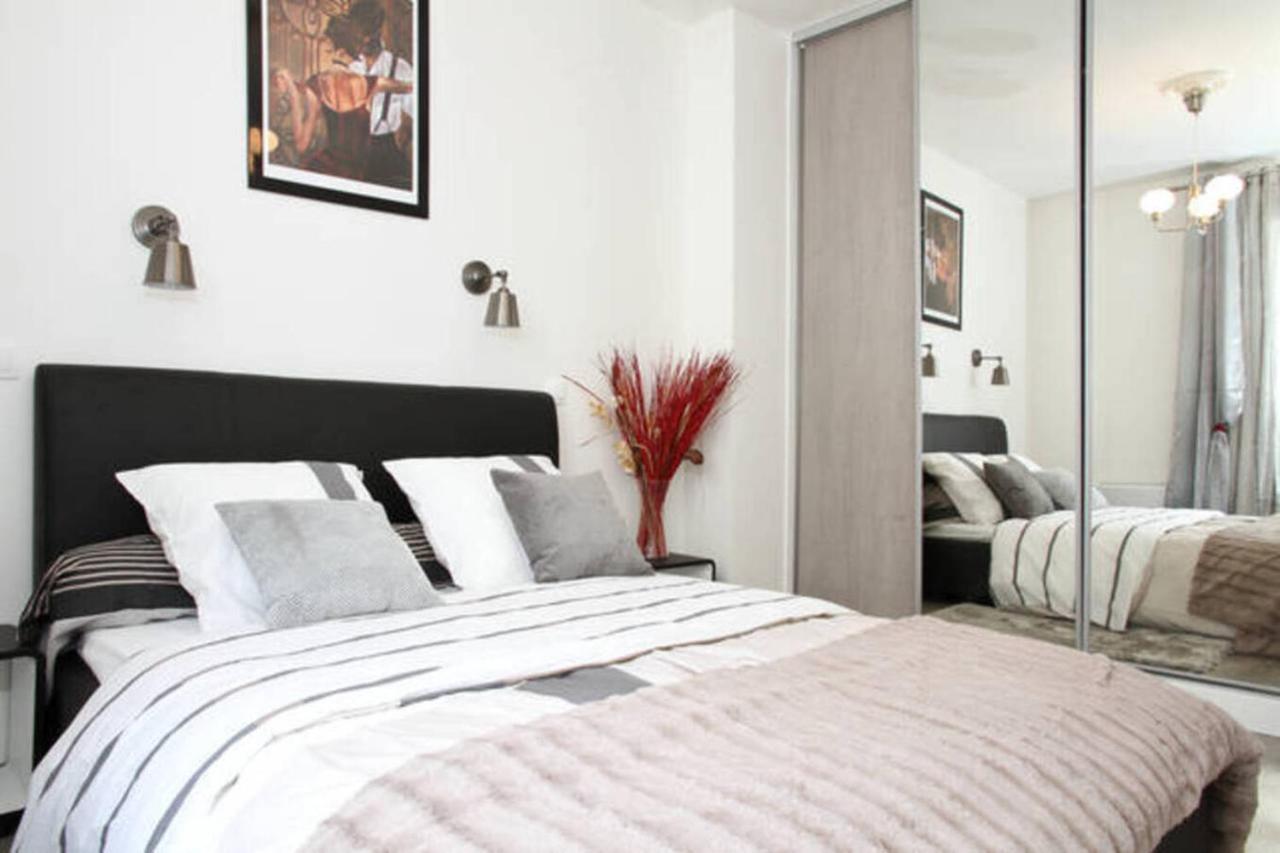 Marche Aux Puces De Saint-Ouen Apartment Bagian luar foto